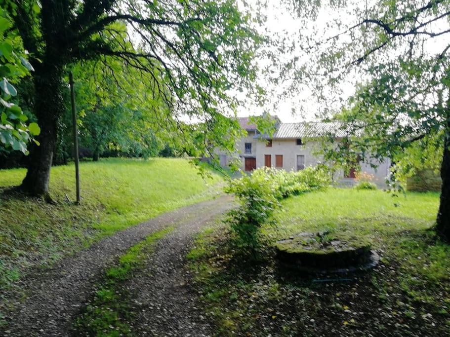 Domaine Moulin De Quincenat Apartman Champagnat  Kültér fotó