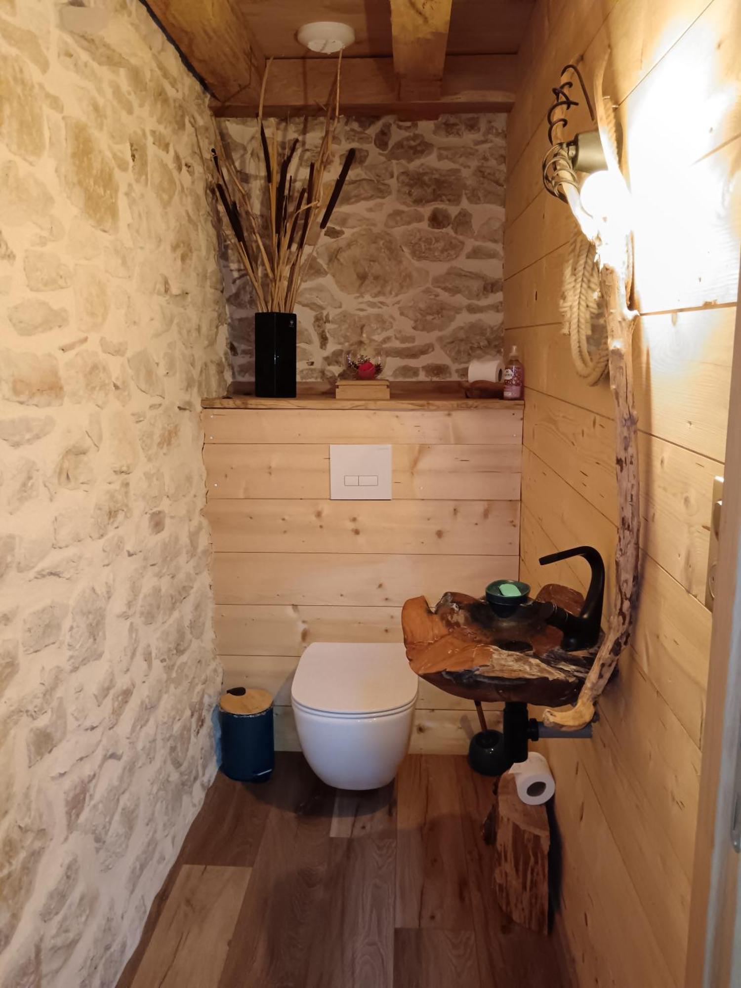 Domaine Moulin De Quincenat Apartman Champagnat  Kültér fotó
