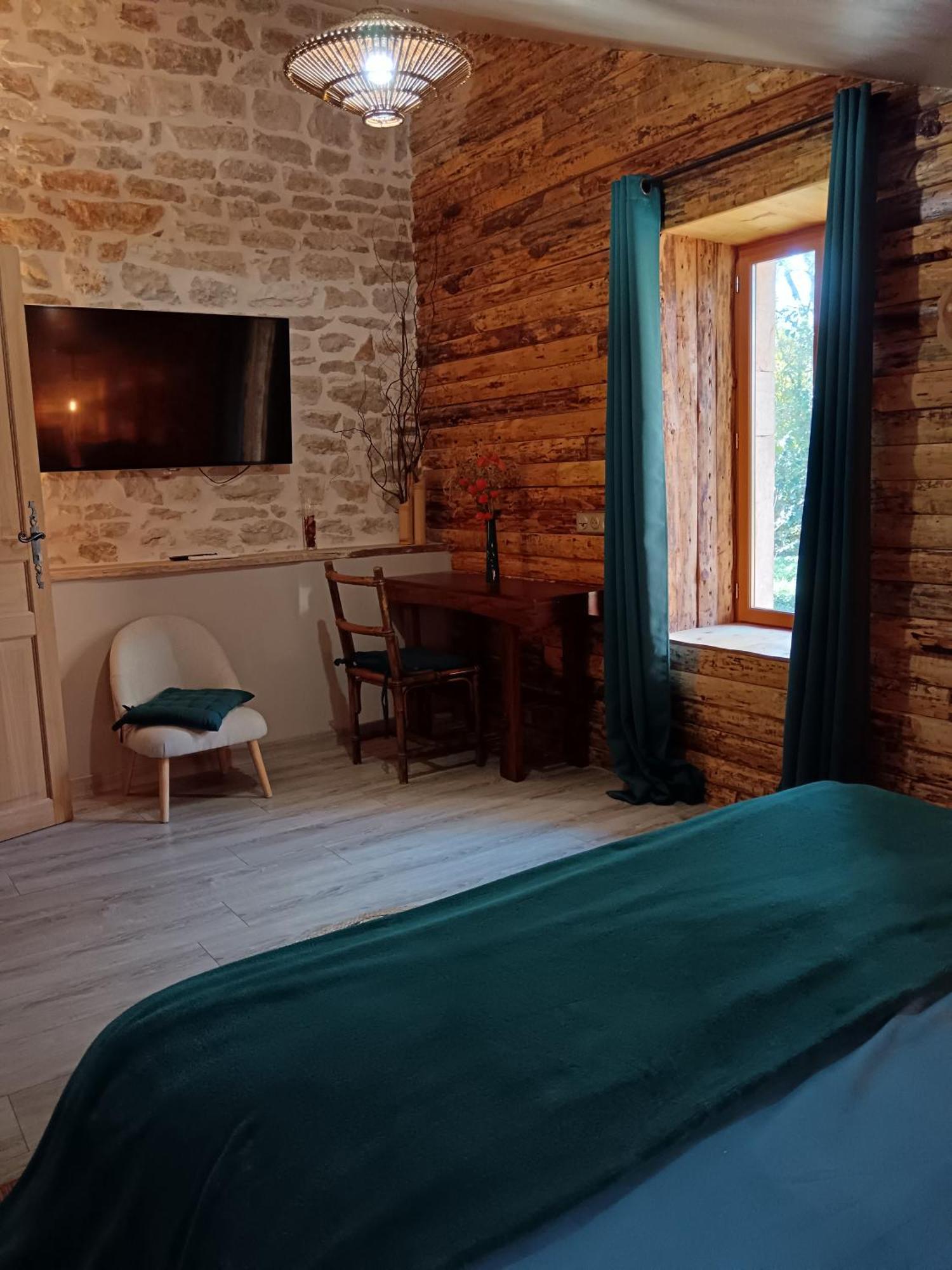 Domaine Moulin De Quincenat Apartman Champagnat  Kültér fotó