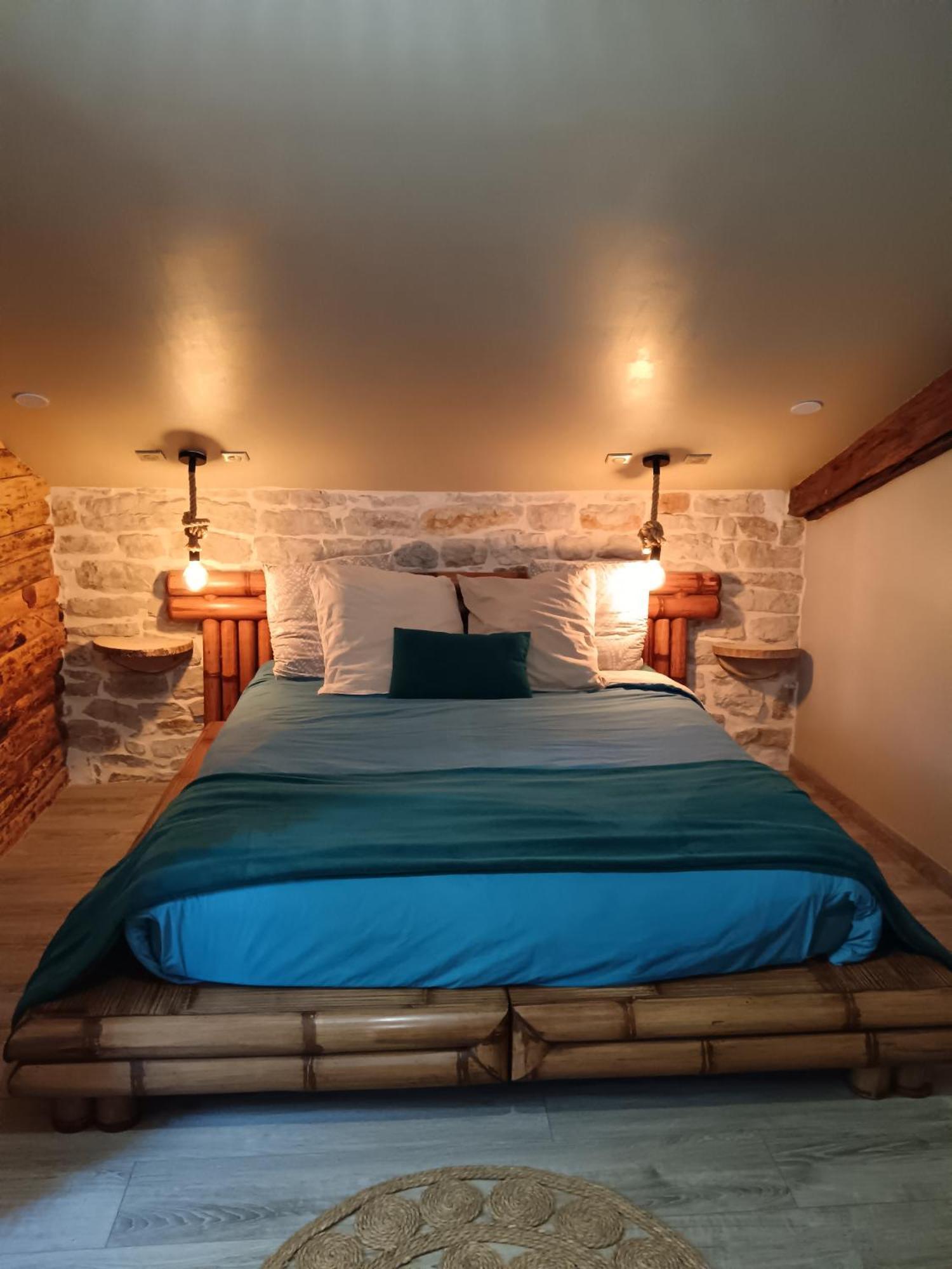 Domaine Moulin De Quincenat Apartman Champagnat  Kültér fotó