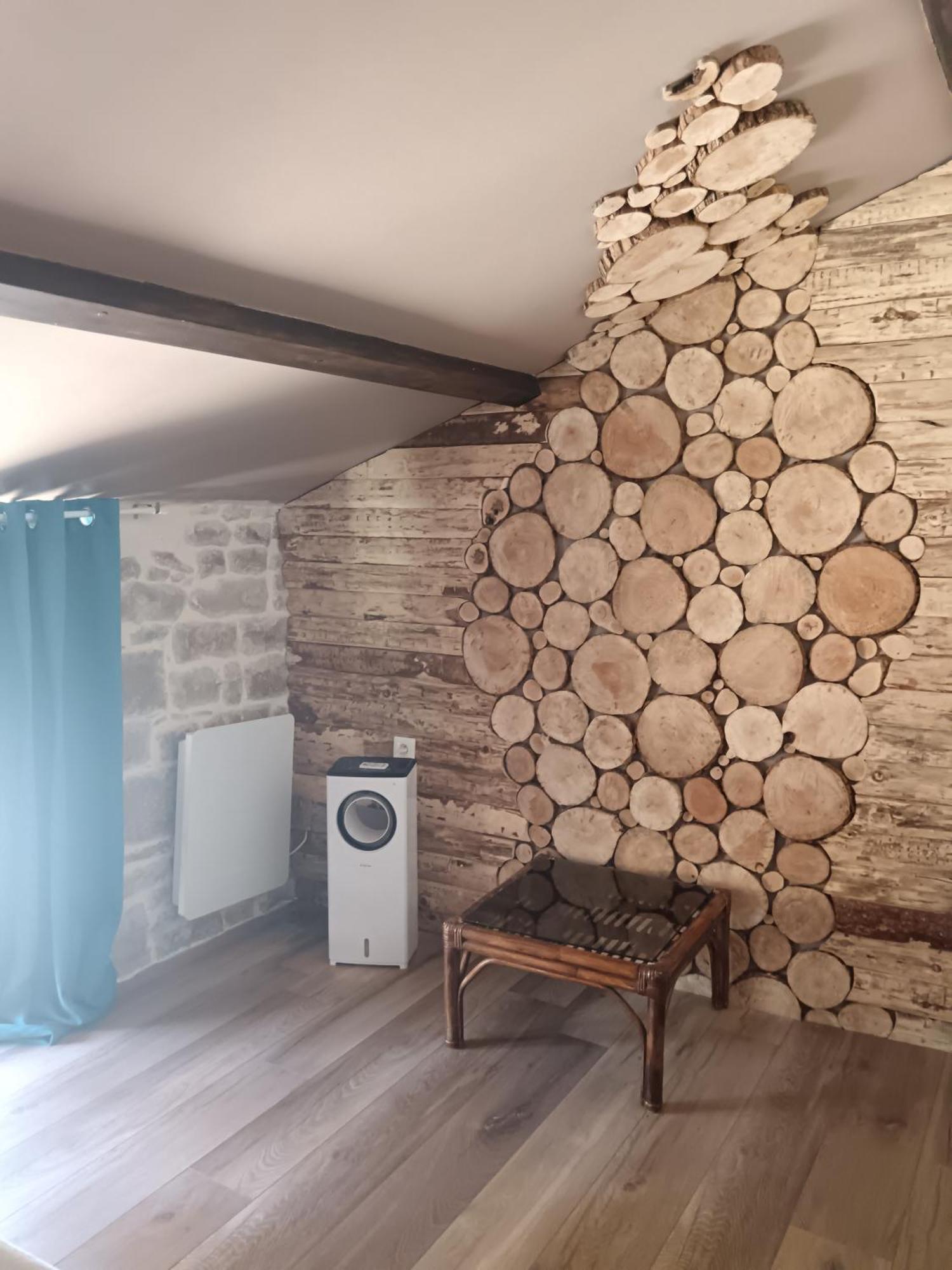 Domaine Moulin De Quincenat Apartman Champagnat  Kültér fotó